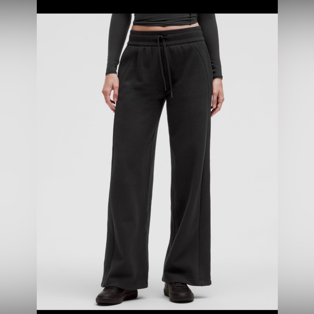 Lululemon Black Jogger Pants 6